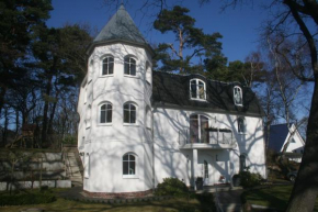 Отель Villa Heinrich  Бинц